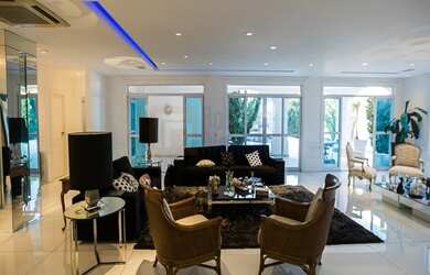 Imagem 8: Casa à Venda ou Locação na Barra da Tijuca no Condomínio Malibu de...