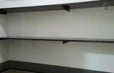 Imagem: A casa em condomínio possui 3 Dormitórios, 3 Banheiros, 4