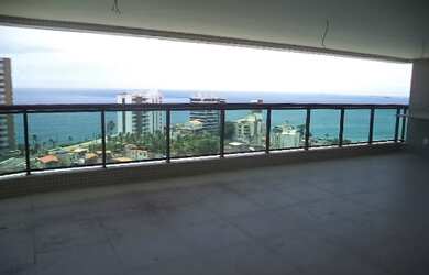 Imagem: O apartamento possui 4 Dormitórios, 5 Banheiros, 3 Vagas na