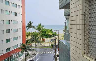 Imagem 1: Kitão dividido em 01 dormitório vista mar no Canto do Forte em Praia...