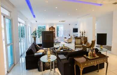 Imagem 9: Casa à Venda ou Locação na Barra da Tijuca no Condomínio Malibu de...