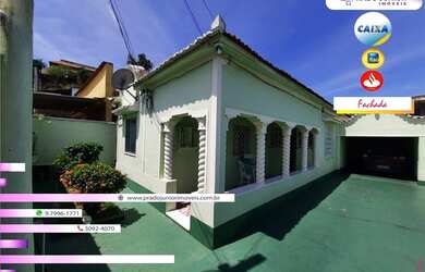 Imagem: A casa possui 3 Dormitórios, 2 Banheiros, 4 Vagas na garagem