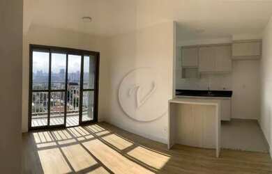 Imagem: O apartamento possui 2 Dormitórios, 2 Banheiros, 2 Vagas na