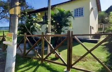 Imagem: A casa possui 2 Dormitórios, 2 Banheiros, 150m² de Área e