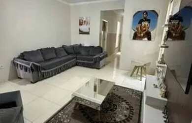 Imagem: A casa possui 2 Dormitórios, 1 Banheiro, 80m² de Área e