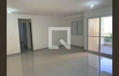 Imagem: O apartamento possui 1 Dormitório, 1 Banheiro, 2 Vagas na garagem