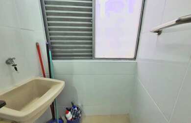 Imagem 10: Kitão dividido em 01 dormitório vista mar no Canto do Forte em Praia...