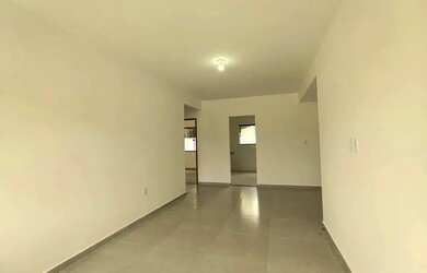 Imagem 3: Casas de primeira locação, no Pq. Nancy, 2 térreas e 2 duplex