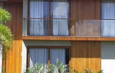 Imagem: A casa em condomínio possui 5 Dormitórios, 5 Banheiros, 4