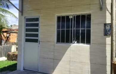 Imagem: A casa possui 1 Dormitório, 1 Banheiro, 120m² de Área e