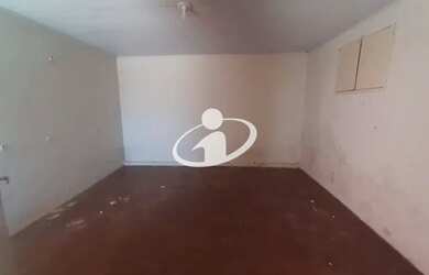 Imagem 3: Aluguel Casa FUNDINHO. 85m² de Área, 1 Banheiroe2 Dormitórios