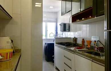 Imagem: O apartamento possui 2 Dormitórios, 2 Banheiros, 1 Vaga na