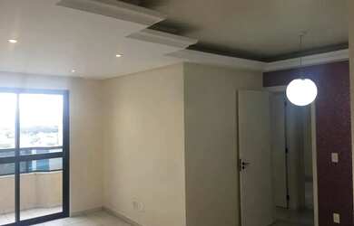 Imagem: O apartamento possui 2 Dormitórios, 1 Banheiro, 2 Vagas na