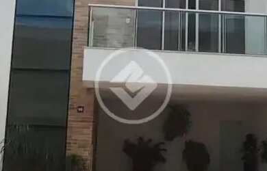 Imagem: A casa em condomínio possui 3 Dormitórios, 4 Banheiros, 2