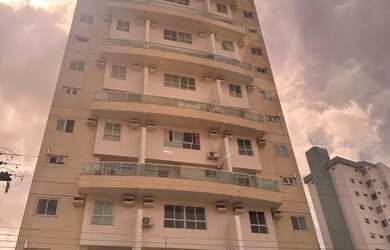 Imagem: O apartamento possui 2 Dormitórios, 2 Banheiros, 2 Vagas na