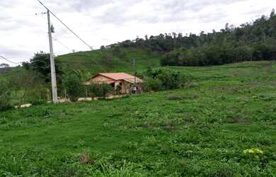 Imagem: A fazenda está localizado em Resplendor, MG à venda por R$1.000.000