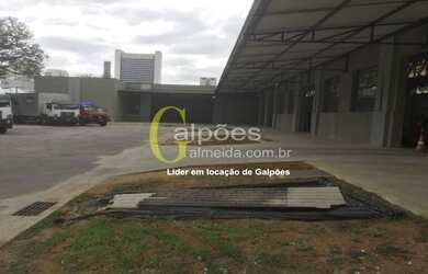 Imagem: O depósito possui 1.740m² de Área e está localizado em