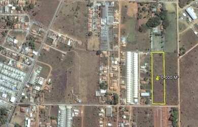 Imagem: O terreno possui 10.000m² de Área e está localizado em Chácaras