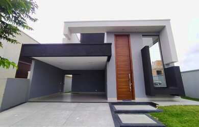 Imagem: A casa em condomínio possui 3 Dormitórios, 4 Banheiros, 4