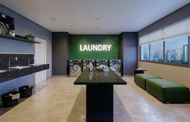 Imagem 9: ANDAR ALTO E VISTA LIVRE A APENAS 20 METROS DA ESTAÇÃO