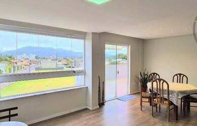 Imagem: O apartamento possui 4 Dormitórios, 4 Banheiros, 5 Vagas na