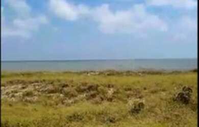 Imagem: O terreno possui 720m² de Área e está localizado em Lucena