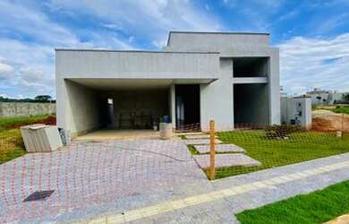 Imagem: A casa em condomínio possui 3 Dormitórios, 5 Banheiros, 4