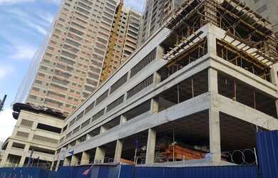 Imagem 14: ANDAR ALTO E VISTA LIVRE A APENAS 20 METROS DA ESTAÇÃO