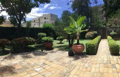 Imagem: A casa possui 5 Dormitórios, 5 Banheiros, 275m² de Área e