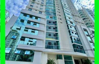 Imagem: O apartamento possui 4 Dormitórios, 5 Banheiros, 3 Vagas na