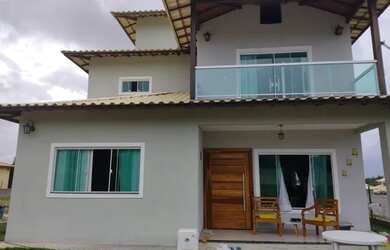 Imagem: A casa em condomínio possui 3 Dormitórios, 3 Banheiros, 2