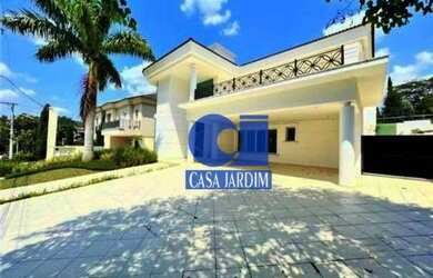 Imagem: A casa em condomínio possui 5 Dormitórios, 5 Banheiros, 3