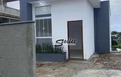 Imagem: A casa possui 2 Dormitórios, 2 Banheiros, 1 Vaga na garagem