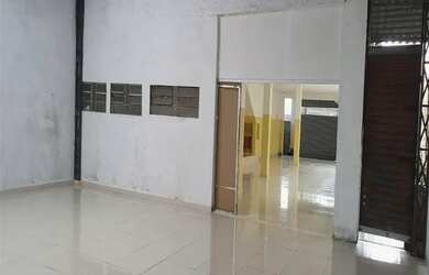 Imagem: O depósito possui 336m² de Área e está localizado em Jardim