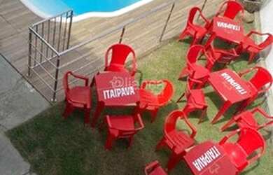 Imagem: A casa possui 3 Dormitórios, 3 Banheiros, 3 Vagas na garagem