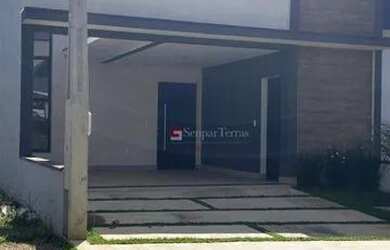 Imagem: A casa em condomínio possui 3 Dormitórios, 2 Banheiros, 2