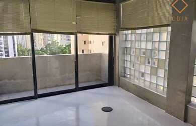 Imagem: O depósito possui 2 Vagas na garagem, 94m² de Área e está