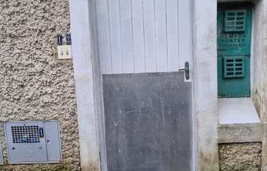 Imagem: A casa possui 1 Dormitório, 1 Banheiro, 50m² de Área e está