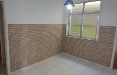 Imagem: O apartamento possui 1 Dormitório, 1 Banheiro e 50m² de Área