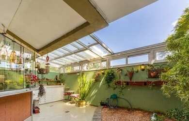 Imagem 6: CASA DE REVISTA NA VILA ASSUNÇÃO COM VISTA PARA O GUAÍBA C/ 347 metros quadrados com 2 SUÍ