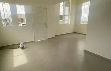 Imagem 4: Casa em Conominio. Piscina, Churrasqueira, 150m² de Áreae3 Vagas na...