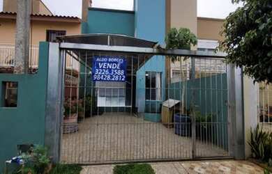 Imagem: A casa possui 3 Dormitórios, 3 Banheiros, 1 Vaga na garagem