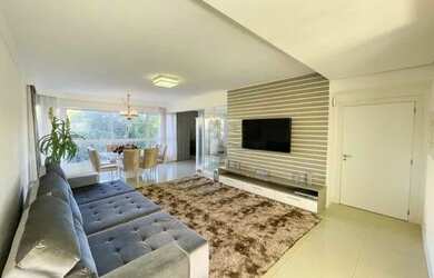 Imagem: O apartamento possui 4 Dormitórios, 4 Banheiros, 3 Vagas na