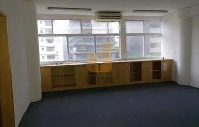 Imagem: O depósito possui 92m² de Área e está localizado em Bela