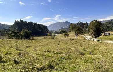 Imagem: O terreno possui 20000m² de Área e está localizado em Urubici