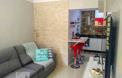 Imagem: A casa em condomínio possui 2 Dormitórios, 2 Banheiros, 1