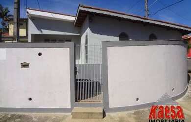 Imagem: A casa possui 2 Dormitórios, 2 Banheiros, 79m² de Área e