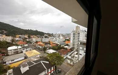 Imagem 11: Apartamento Dúplex 03 dormitórios, sendo 2 suítes na Trindade em Florianópolis