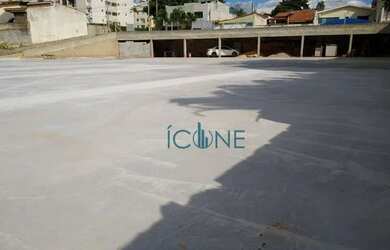 Imagem: O terreno possui 2.200m² de Área e está localizado em Jardim