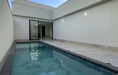 Imagem: A casa em condomínio possui 3 Dormitórios, 3 Banheiros, 3